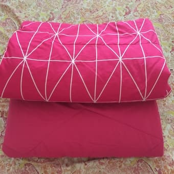 Blankets, towels and bedding 3