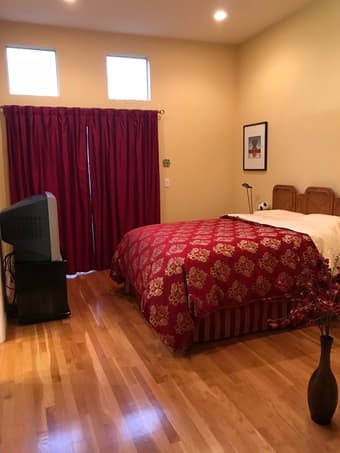 2br - 1553 sq ft - Beautiful 2BR/2.5BA in Gated Townhome Complex 3