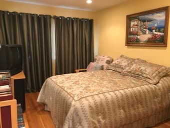 2br - 1553 sq ft - Beautiful 2BR/2.5BA in Gated Townhome Complex 4