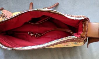 Dooney & Bourke purse 3