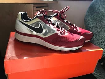Women's Nike Volleyball Shoes Size 8 1