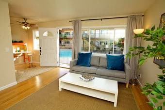 Updated 1 bedroom in MTN VIEW 1