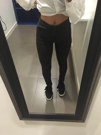 I’m Buying/Selling/Trading Clothes on Tuesday October 2 3