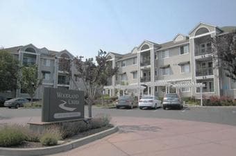 1B/1B with W/D close to Stanford, 101. OK for 1-2 people 1