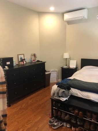 1B/1B with washer/dryer 3 blocks from University Ave 2