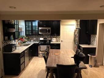 Roommate wanted! Downtown Palo Alto apartment w/ backyard! 3