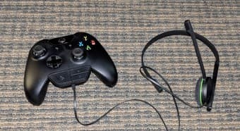 Xbox One + Kinect + Games (Perfect Netflix Machine!) 2