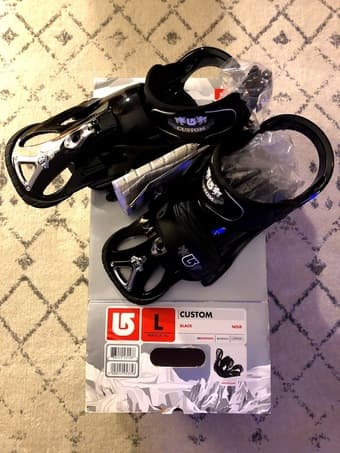 FS Brand new snowboarding bindings, size L 2
