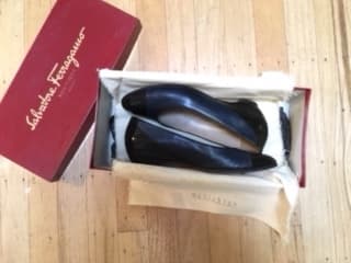 Size 6 Ferragamo shoes, Understated Elegance 1