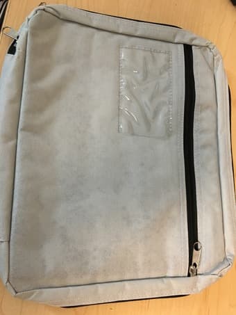 Small gray tablet bag / sleeve 2