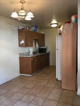 San Antonio(Caltrain)附近卧室 in 2Br/1bath-female, Nov 8 1