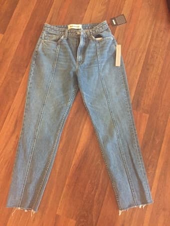 Reformation seamed jean size 29 1