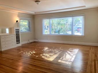 Rare opportunity to rent a Large Studio in Downtown Palo Alto! 1