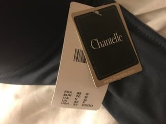 Chantelle bra 32G brand new 1