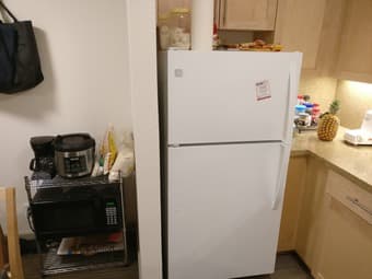 Renovated Rains sublet for December and January 1