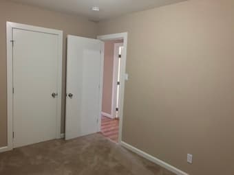 Redwood City 两室一厅全套出租 4