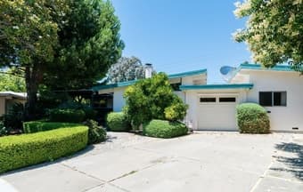 Private room, good house mates, showings this week! 1