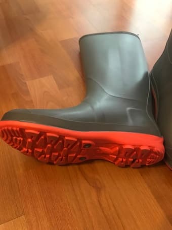 Women’s shoes size 7.5-8 2