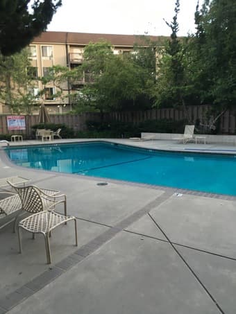 Private bedroom with shared bath condo in Menlo Park $1400/mo 3