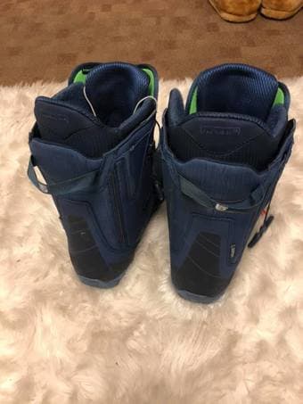 Rarely used Burton AMB Men's Snowboard boots 2