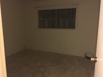 1100$ room in San mateo, street parking, (female) 3