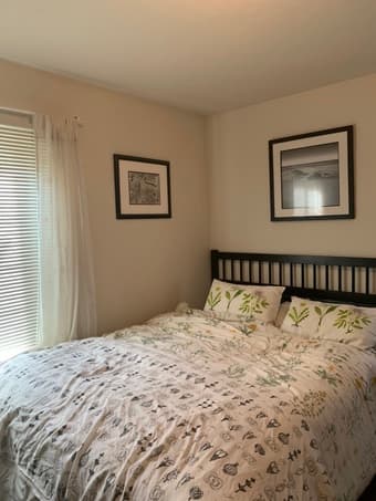 Great room in Menlo Park house available - $1350 per month 3