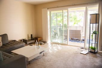 Private room in MountainView downtown 2br/1b(female) (end of Feb) 1