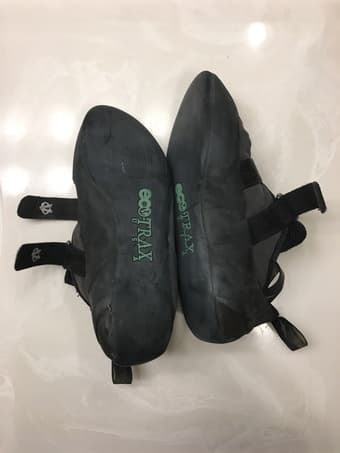 men's evolv climbing shoes (10.5 USA) 2