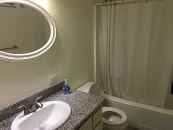 3-4 Month Lease for Vacant Room in 4Bed/2Bath House Close to Stanford 3