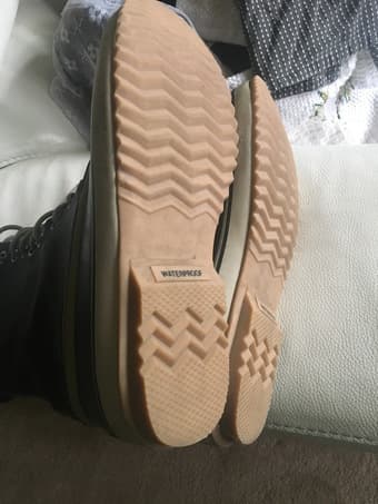 Sorel Boots GREAT condition 2