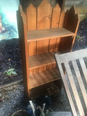 Wooden shelf 1