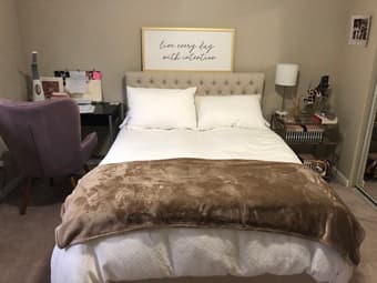 Looking for a FEMALE roommate for a 1BD/1BA in a 3BD/2BA apartment 1