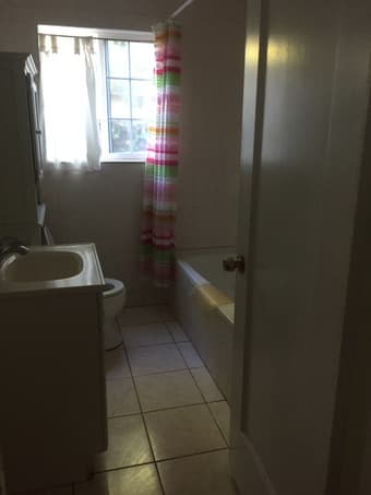 2 Bed/2Bath Furnished Mid Town Palo Alto House 4