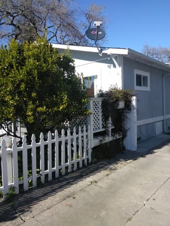 Private Room in Redwood City!! 1