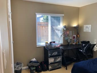 $1117 Room Open in Menlo Park April 1st 3