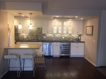 NEW, FULLY FURNISHED 1BR/BA available steps from downtown and Stanford 1