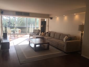 NEW, FULLY FURNISHED 1BR/BA available steps from downtown and Stanford 2