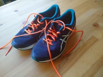 Asics GT 1000 size 10 2