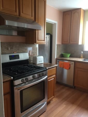 2 Bed/2Bath Furnished Mid Town Palo Alto House 3