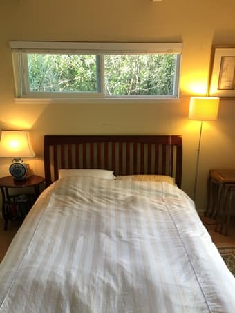 Lovely SFH Upper College Terrace May 10-Aug 30 4