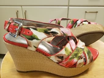 Marc Fisher size 5 women shoes 1