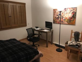 Spacious Bedroom in Townhouse on Sand Hill Circle, Menlo Park 4