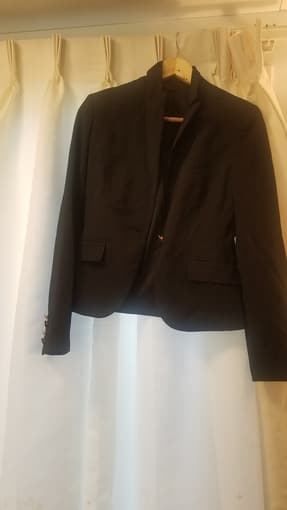 Size 2 Formal Suite - Jacket and a skirt 1