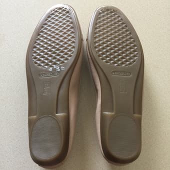 Women shoe NEW size 10 2