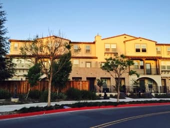 4b3.5b 1917ft2 Beautiful 4b3.5b townhouse for rent (San Jose downtown) 1