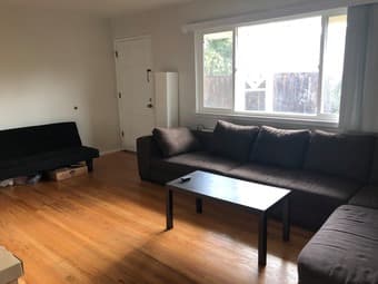 $1000 Furnished room in MV for male 4