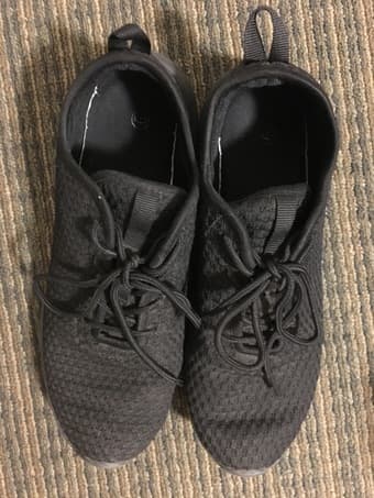 Women’s black woven athletic shoes, size 9 2