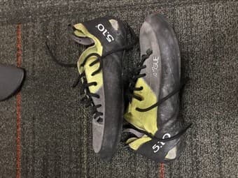 5.10 Rogue Climbing Shoes Men's Size 10 US 2