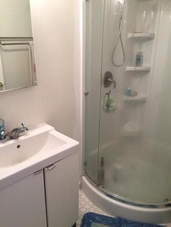 山景城房屋一室一厅一卫和厨房出租 3