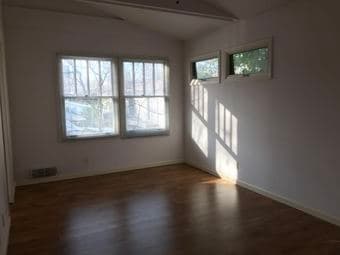 Palo Alto 1b1b招租 4